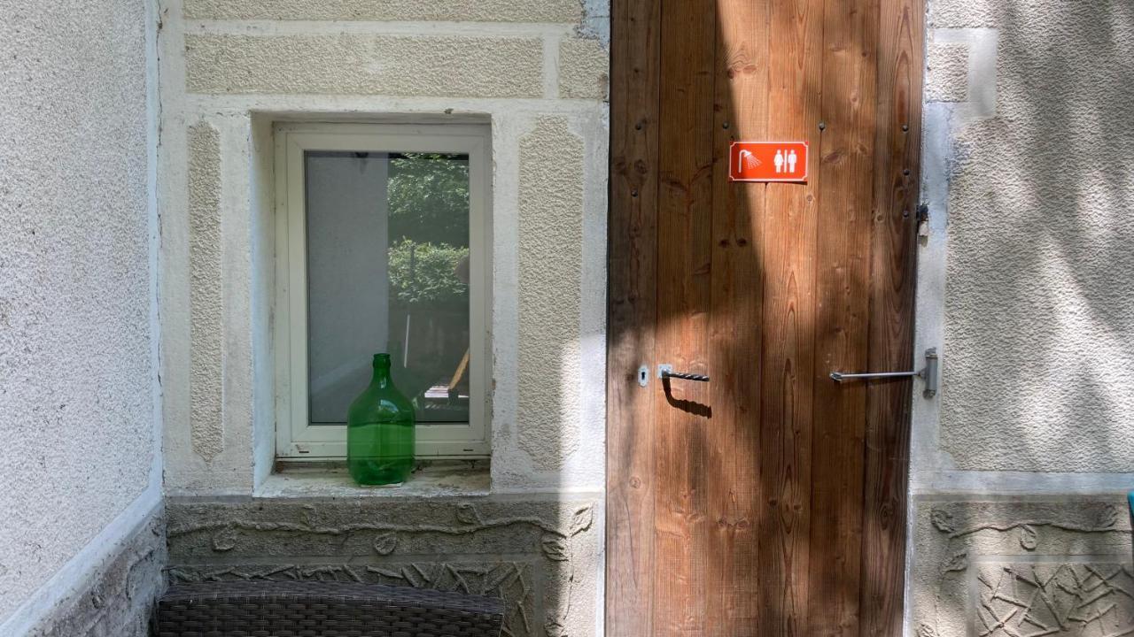 Bed and Breakfast Moulin De La Fayolle Blot-l'Eglise Exterior foto