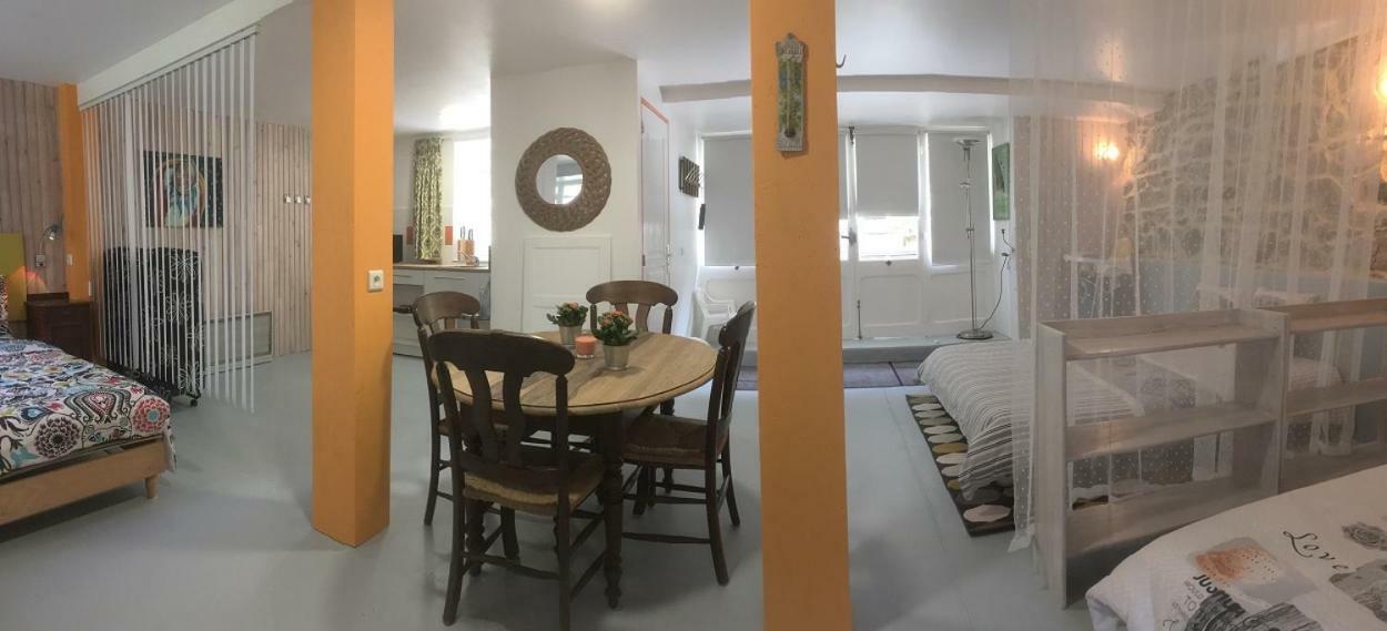 Bed and Breakfast Moulin De La Fayolle Blot-l'Eglise Exterior foto